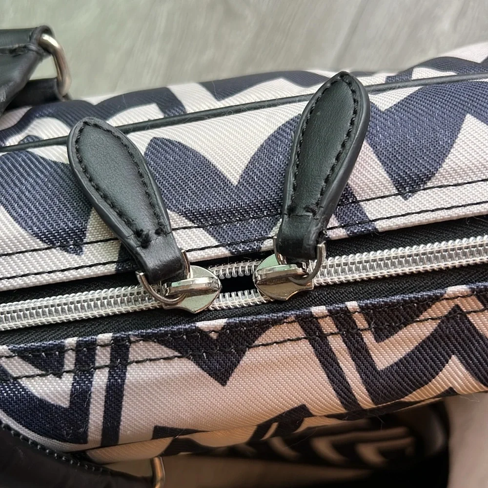 Missoni Target Zig Zag Messenger Bag Crossbody Computer Tote Travel Collectible